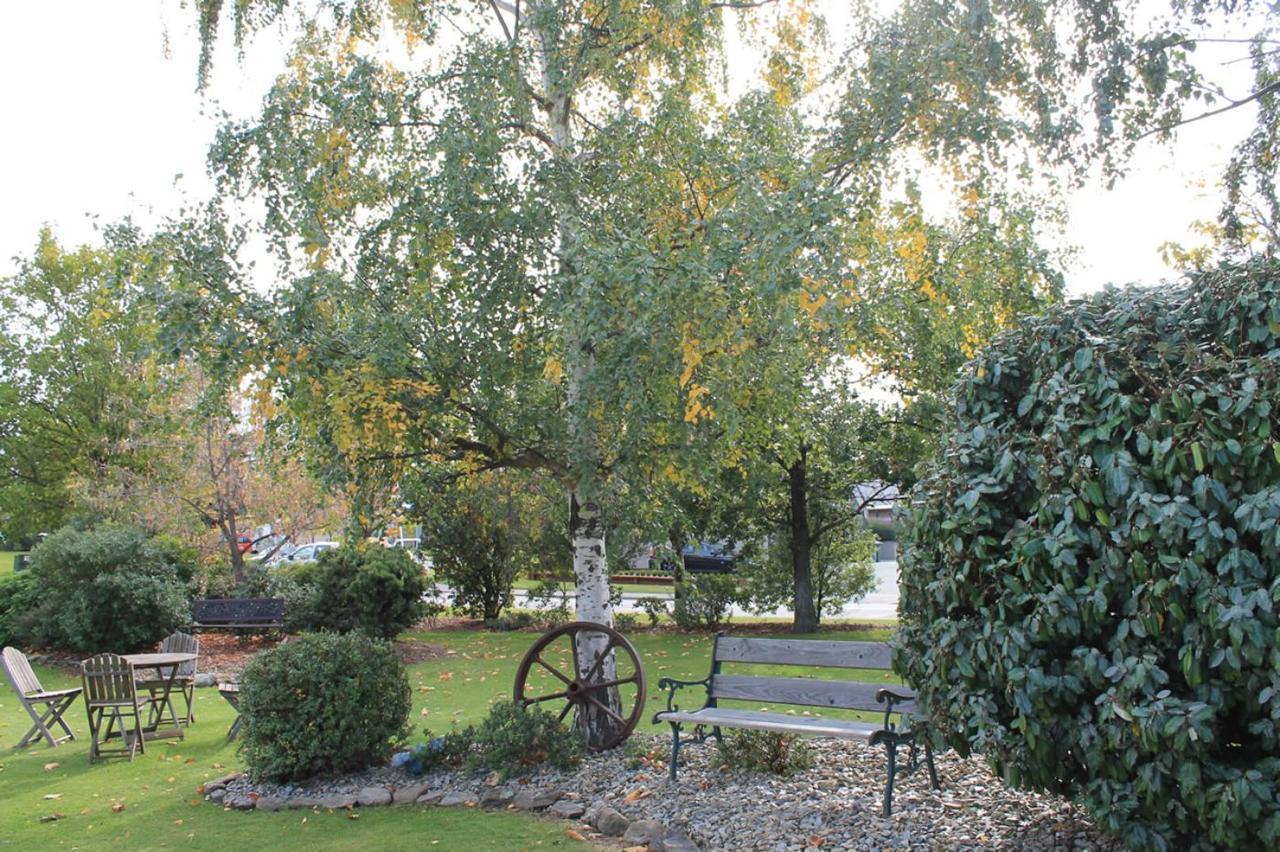 Colonial Manor Motel Cromwell Dış mekan fotoğraf