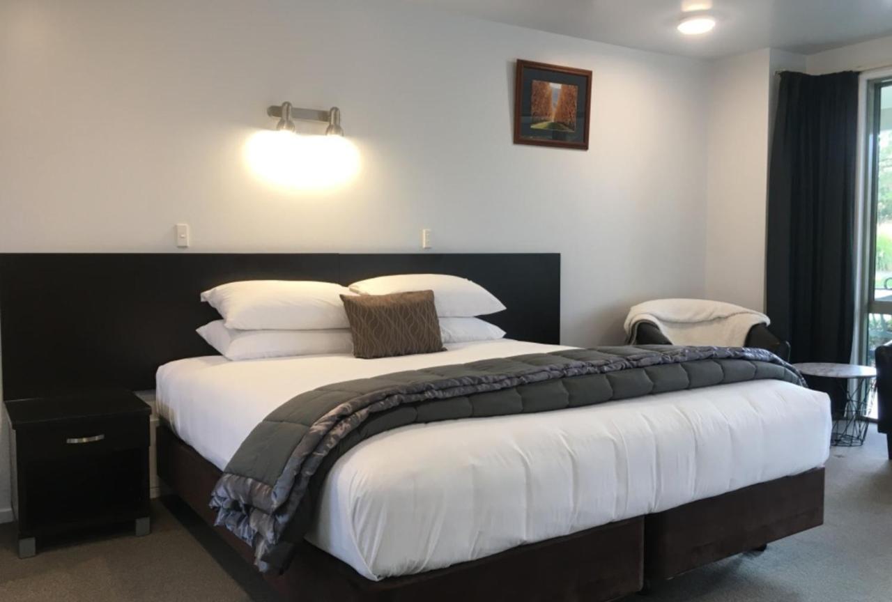 Colonial Manor Motel Cromwell Dış mekan fotoğraf
