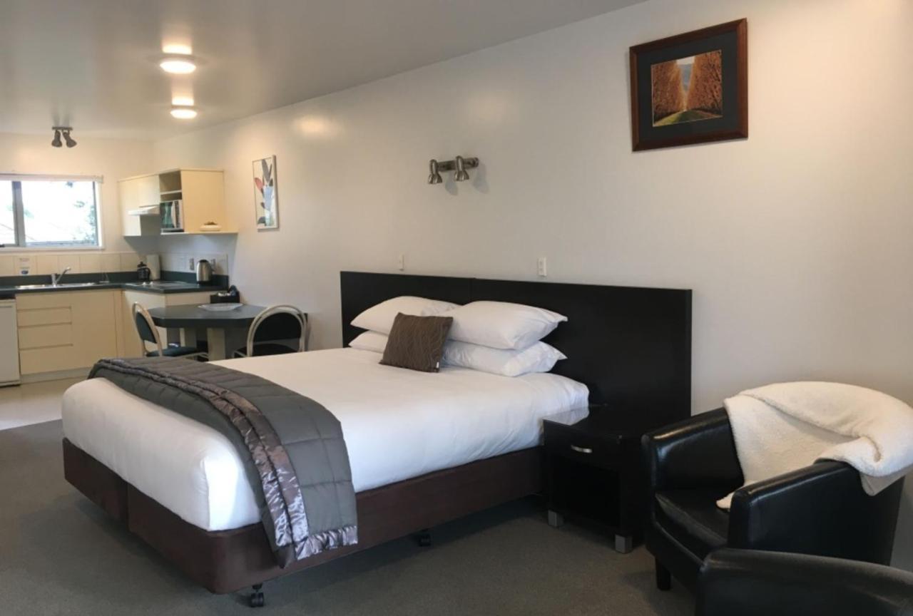 Colonial Manor Motel Cromwell Dış mekan fotoğraf