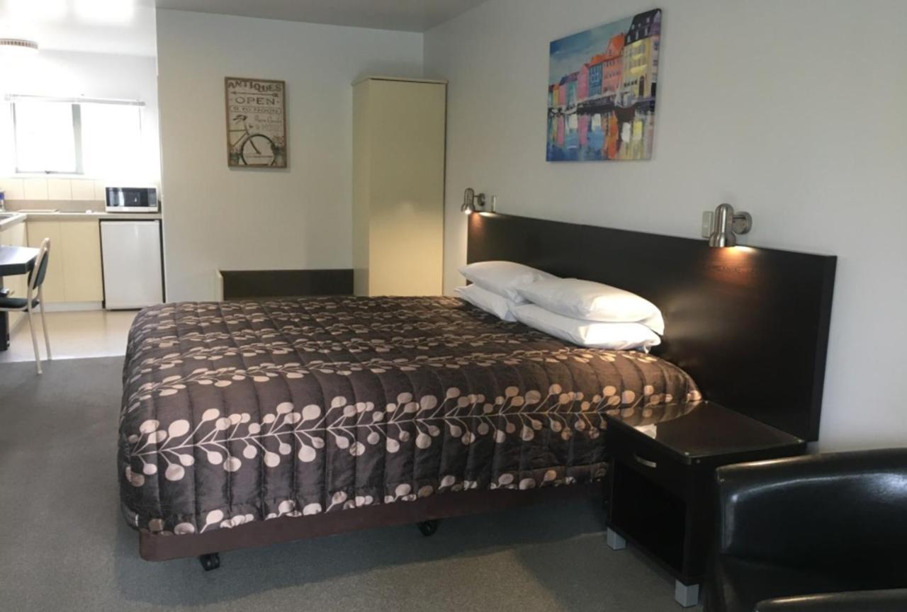 Colonial Manor Motel Cromwell Dış mekan fotoğraf